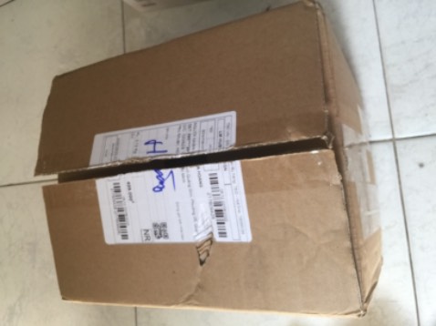 Rất hài lòng,đóng gói và mẫu mã máy rất Ok,Máy sử dụng rất Ok.Các bạn phải nướng thử máy vài mẫu bánh rồi thì sử dụng sẽ Ok.
Cám ơn JOYMALL rất nhiều.