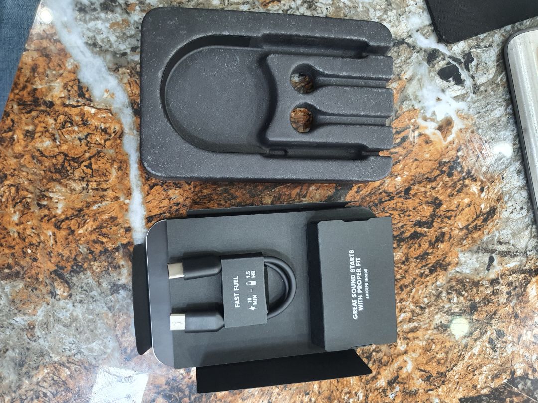 hàng đúng mô tả, chắc chắn , nhỏ gọn