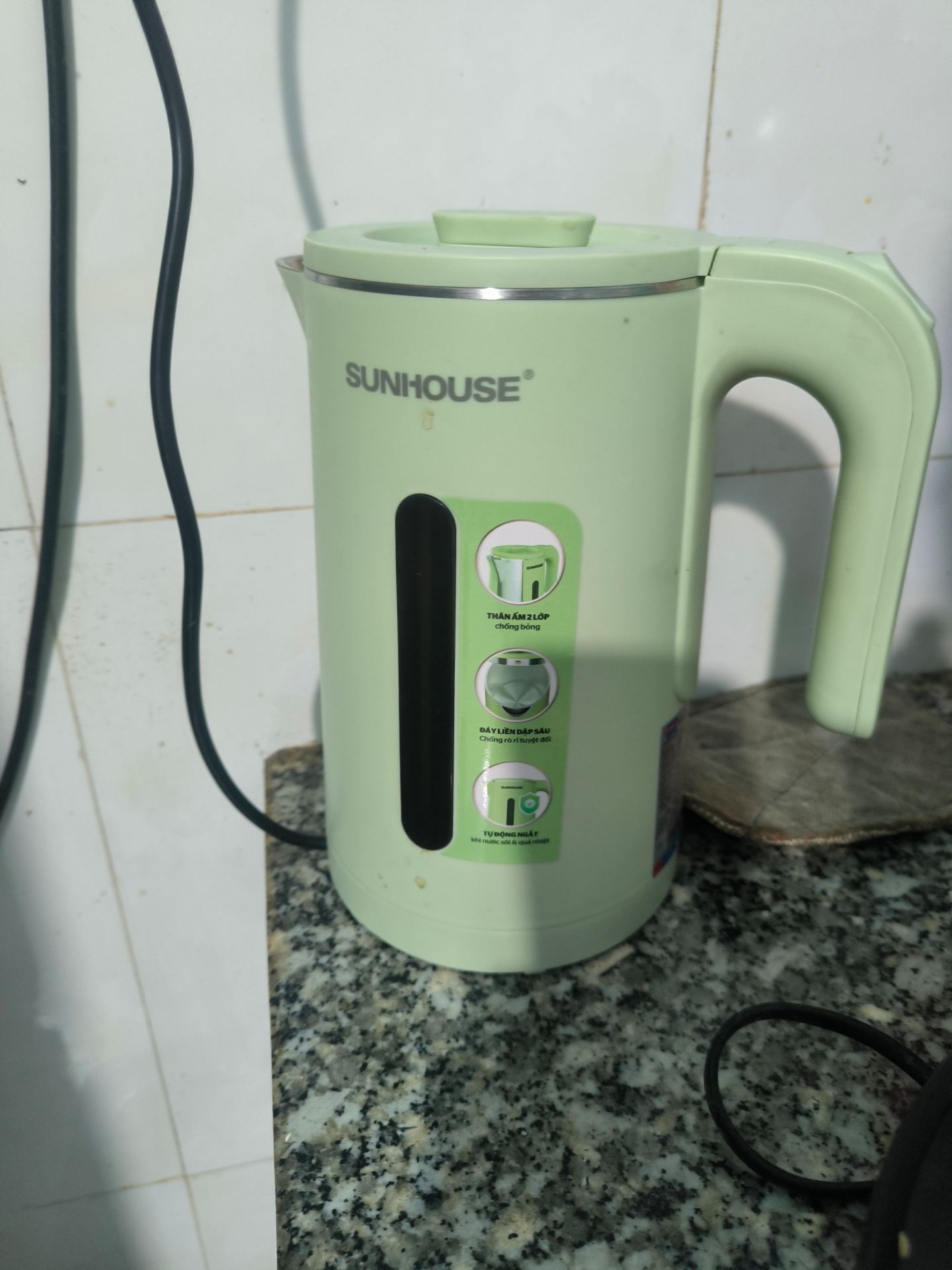 Sản phẩm ok. Dây điện ngắn quá.