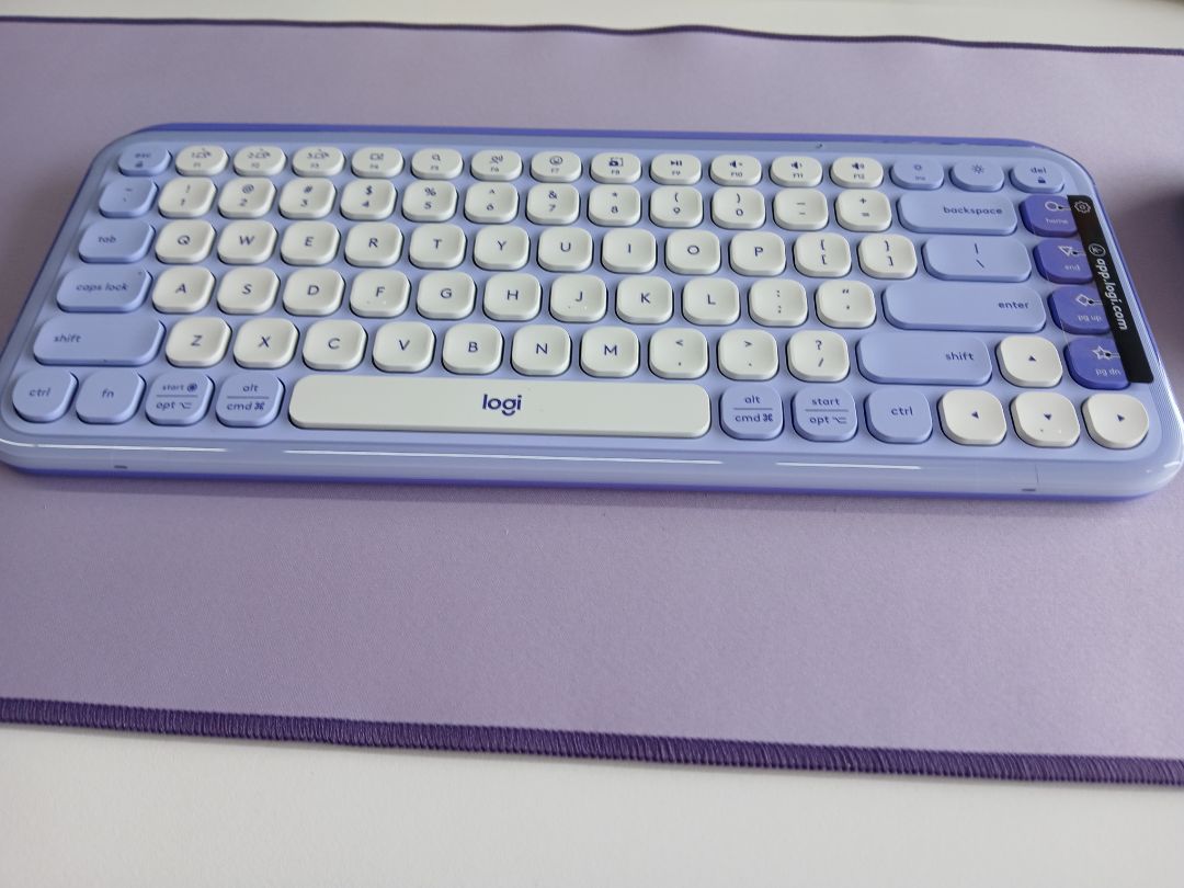 Phần mềm logitech để kết nối logibolt ko có trên linux, còn lại ổn.