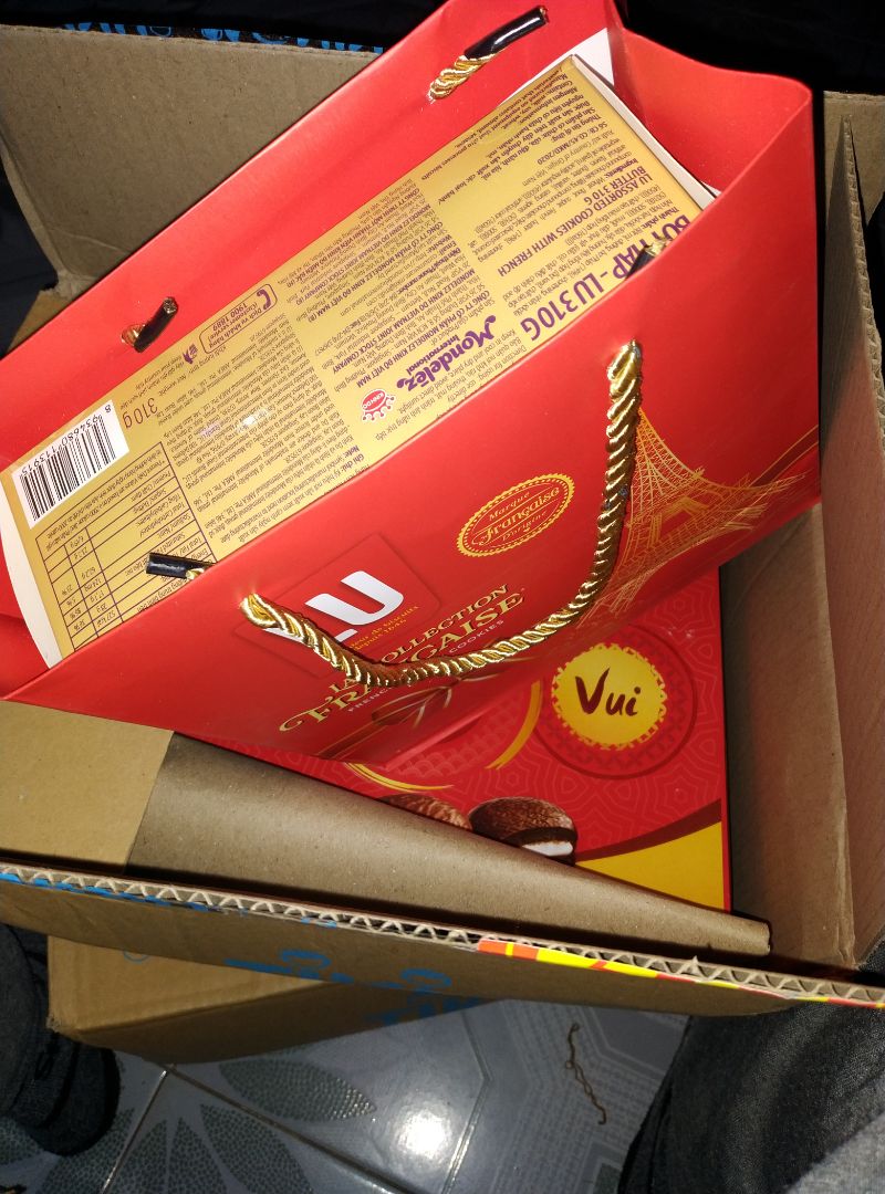 nhắc bao nhiêu lần tiki về khoản đóng gói hàng mà vẫn đâu vào đấy không thay đổi. Thêm nữa là lần này giao quá lịch dự kiến cũng không báo cho khác. chăm sóc khách hàng của ninjavan rất tệ, dịch vụ vận chuyển có thể nói là tồi nhất trong các đơn vị vận chuyển. lần sau mua sẽ tránh đơn vị vận chuyển này :)