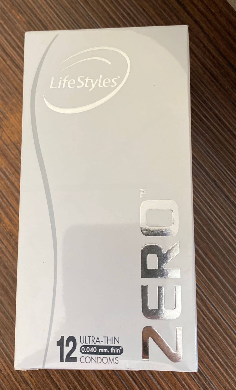 Giao hàng nhanh, k biết tại sao mua nữa mn ạ 😂 chưa dùng nên k rv chính xác đc. Nếu có cơ hội mua lần 2 m sẽ rv :))