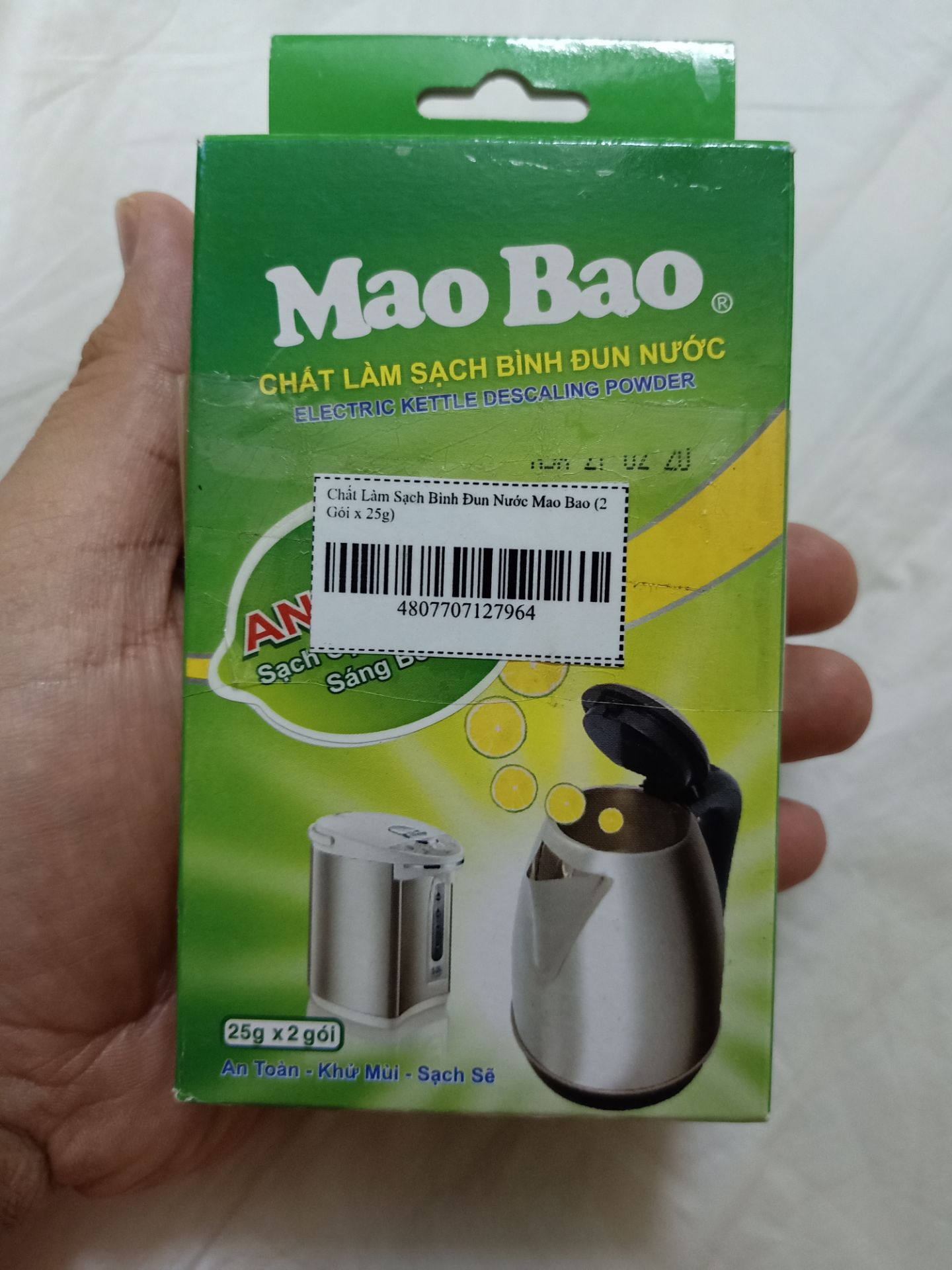 Làm sạch cặn bình rất nhanh, mình để qua đêm sáng dậy thấy sạch bong.
Quên mất k chụp ảnh lúc chưa cho gói bột vào. Tuy nhiên sản phẩm đã làm tốt nhiệm vụ. Lần sau sẽ mua tiếp