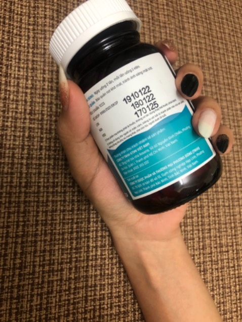 Đóng gói cẩn thận, tem đầy đủ, date dài. Mới sd được 5 ngày nên chưa rõ hiệu quả.