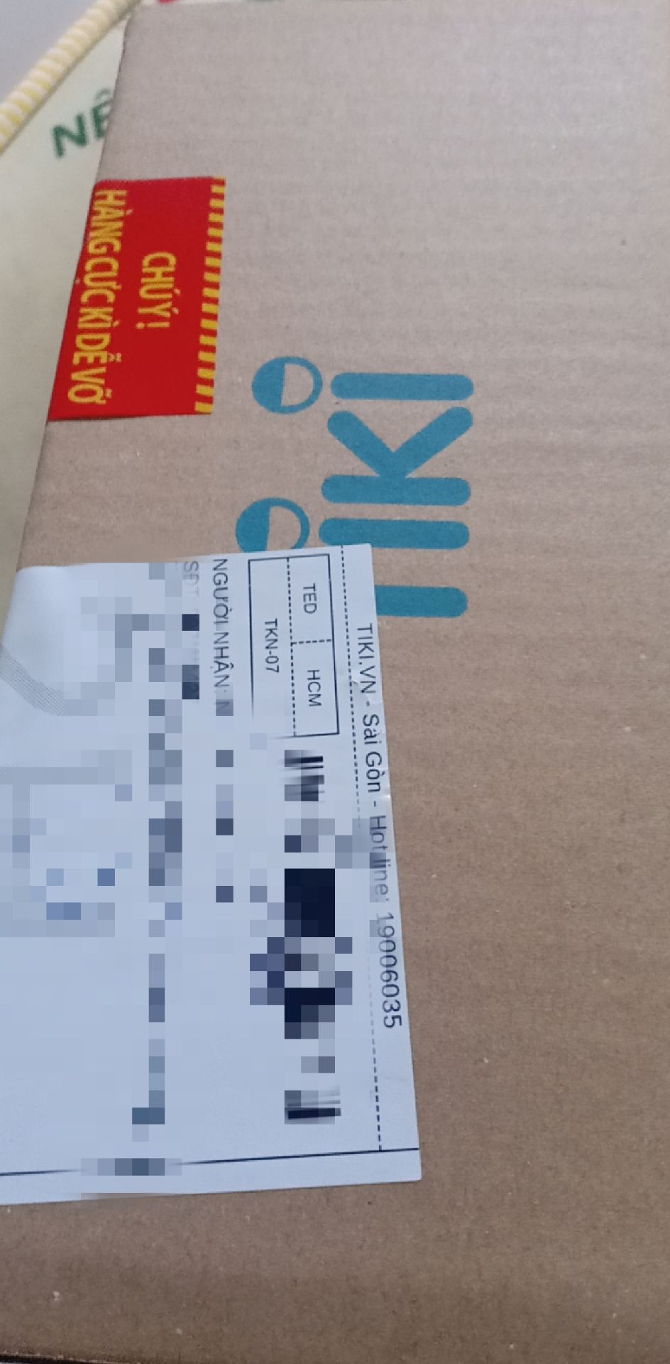 Hôm trước mua loại 35k/ 2 lõi thấy ruột mỏng nên mua loại 39k thì cũng vậy. 😌