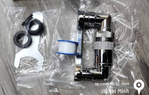 13/7/2024.
Nói chung là Tốt. Có kèm 3 cái ron nhựa, 1 cái chìa khóa để vặn vòng ren và 1 cuộn cao su non nhỏ.
Đánh giá 4⭐️+ 
(Vì cái vòng ren có vẻ hơi mỏng) nhưng mà tất cả đều ổn. Giá tốt.
Có 2 chế độ chảy nước.
