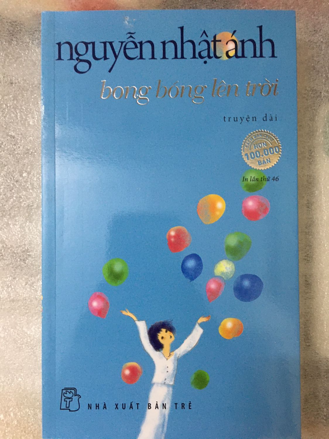 Sách được bọc cẩn thận lắm luôn ạ! Rất tốt!