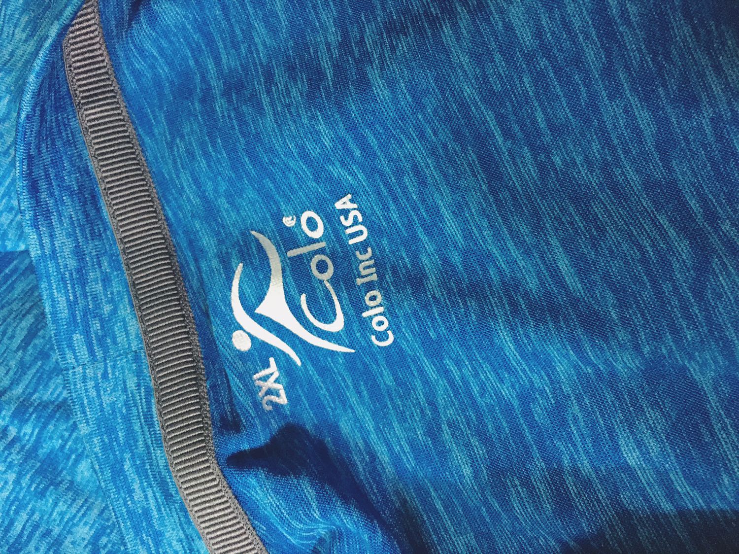 Áo rất đẹp, vải mát, chất lượng, giao hàng cũng siêu nhanhhhh?????????