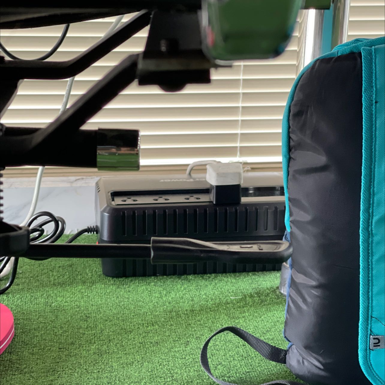 Shop giao hàng nhanh chóng, xuất hd vat ngay sau khi nhận hàng, hàng thì phải dùng thử mới đánh giá được nhưng cơ bản là hài lòng