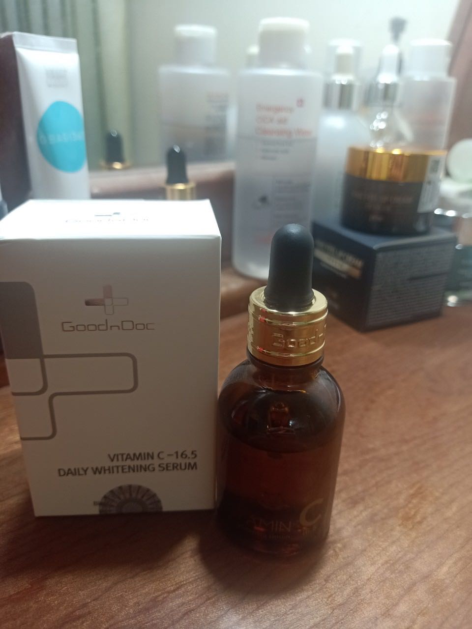 Hàng chính hãng tem mác đầy đủ,  xài vitamin này rất thích ạ,  mình dùng lâu rồi mà lần này mua trên tiki thấy chất lượng.  Giá hợp lý sẽ ủng hộ khi hết ạ