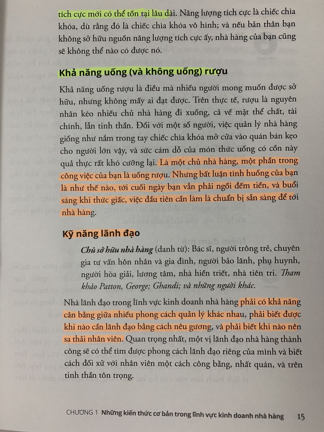 / Đọc cuốn này đúng là mở rộng tầm nhìn vì nó có liên quan tới lĩnh vực nghề nghiệp hiện tại của mình. Đây là cuốn sách mô tả khá chi tiết từ cấp vận hành cho tới cấp độ là owner của 1 nhà hàng. Mặc dù mình chưa đạt đc tới level đó nhưng nó cung cấp 1 khối lượng kiến thức rất lớn sâu sắc trong lĩnh vực F&B. Và đầu sách có giới thiệu 1 cuốn Running a bar for dummies, mình có search tiki thì quyển này chưa có hàng.
Mình khá hài lòng vs chất lượng mà sản phẩm tiki giao cho mình.