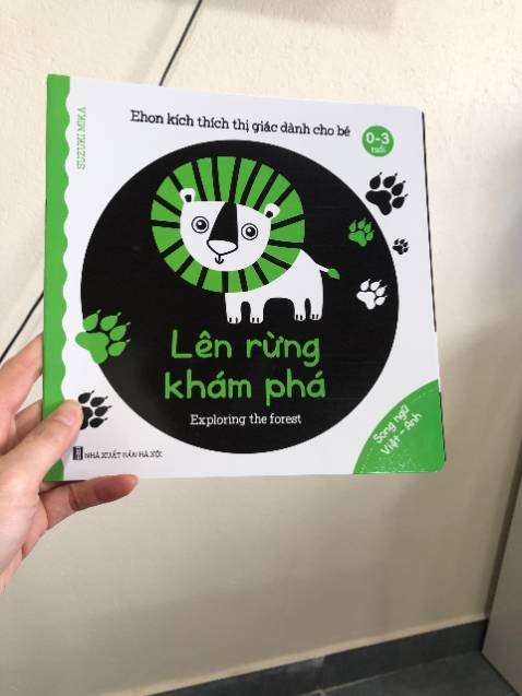 Chất liệu giấy tốt, hình ảnh sắc nét, kèm file nghe Chất liệu giấy tốt, hình ảnh sắc nét, kèm file nghe