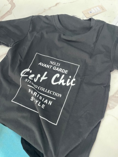 Ủa shop ơi chị đặt 2 cái sao giao có 1 cái à Ủa shop ơi chị đặt 2 cái sao giao có 1 cái à