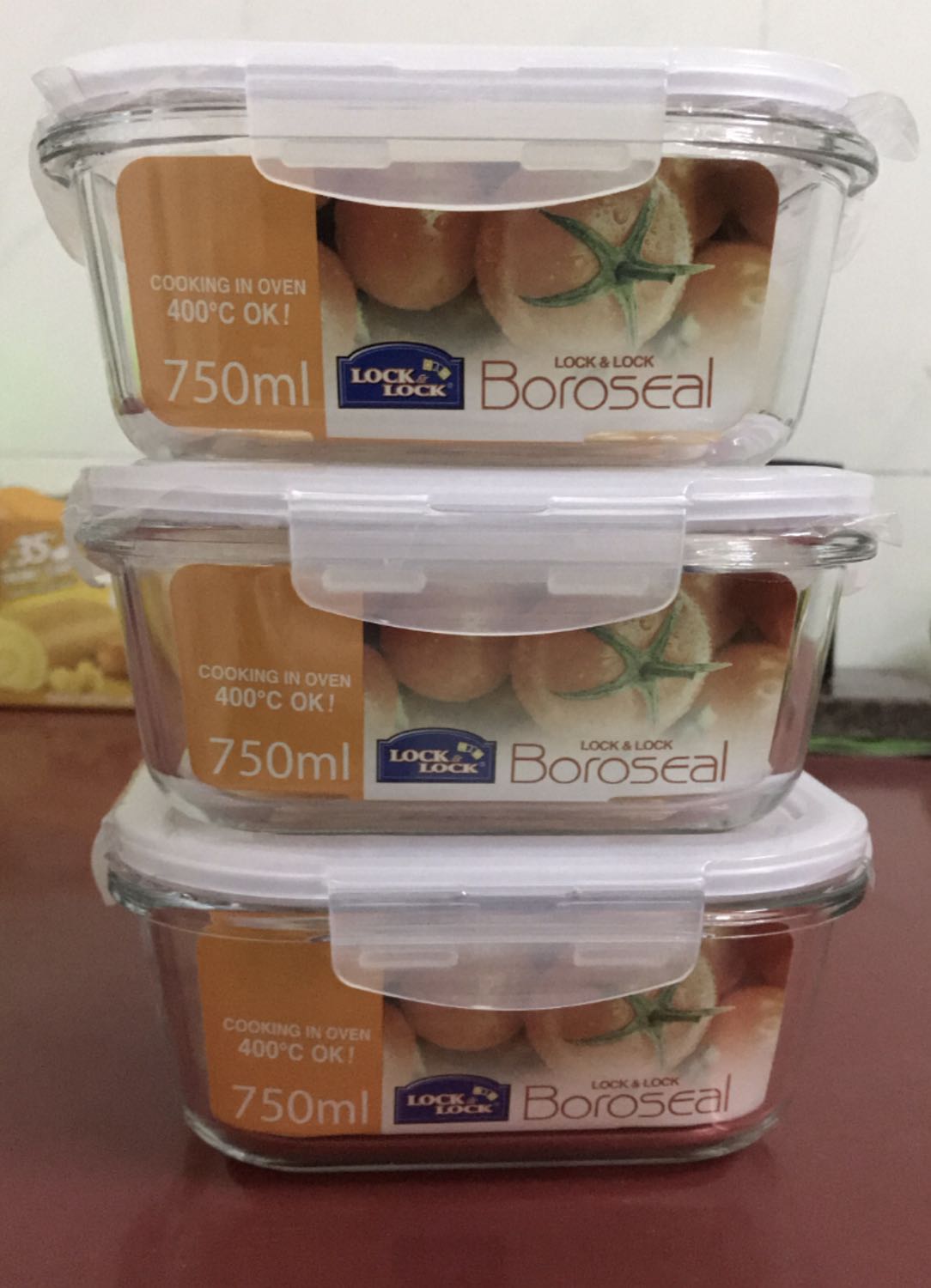 Giao hành nhanh hơn dự kiến
Shop đóng gói rất cẩn thận
Sản phẩm chất lượng, thuỷ tinh dày, nắp hộp đóng kín và chắc chắn