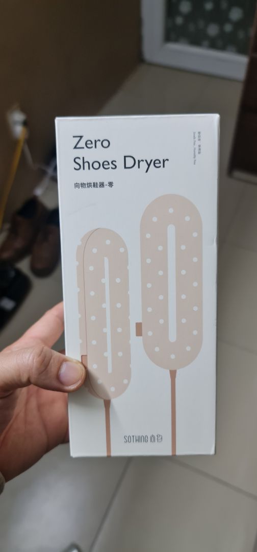 chất lượng về kiểu dáng như quảng cáo, hoàn thiện tốt. chỉ sai mầu so với đặt hàng. đặt mầu xanh thì shop chuyển mầu trắng. Chỉ hơi tiếc là sản phẩm không có đèn uv như các sản phẩm khác.