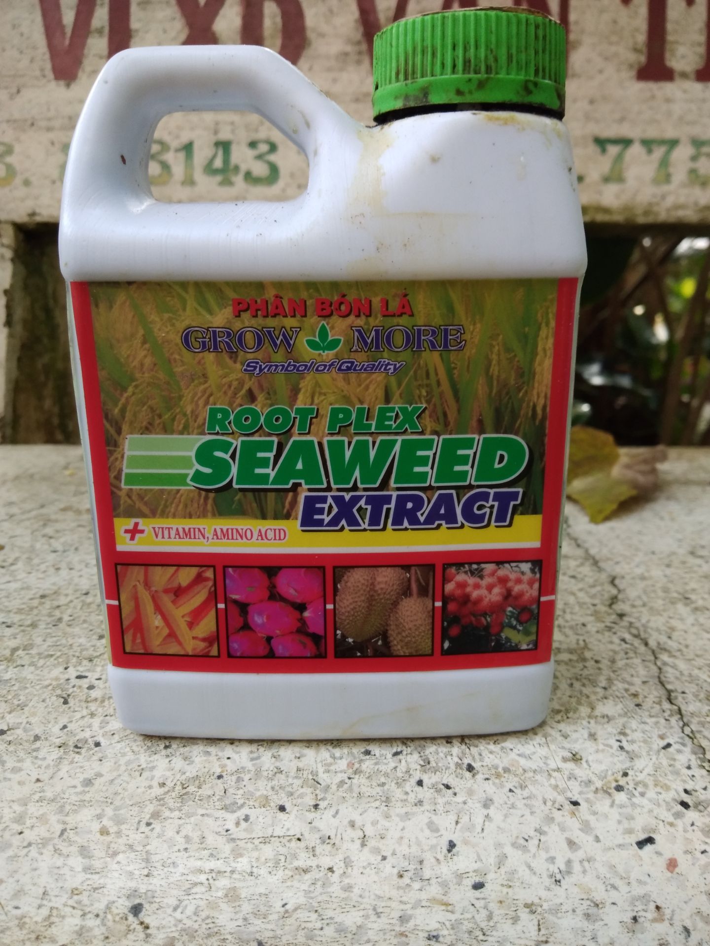 Hãnh growmore thì chất lượng khỏi bàn cãi. Nhiều người nghiện lan như mình thì đều dùng bộ sản phẩm growmore cho lan. Nay thấy có seaweed nên mua về bón thêm. Kết quả thấy cây phát triển tốt, hoa có vẻ sai hơn.