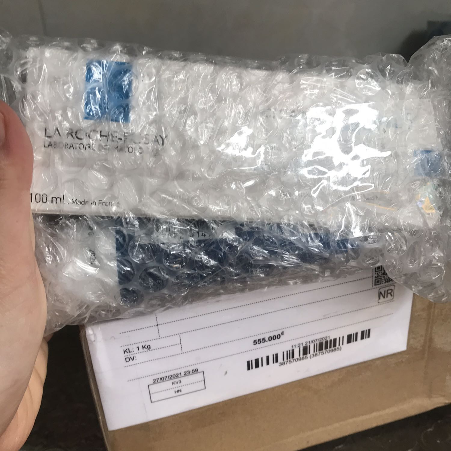 Mua tiki là mình cảm thấy yên tâm, chứ lên shoppee xem hàng mall sao mà cứ thấy đắt mà k yên tâm. 
Hàng đóng gói cẩn thận, hàng tiki khi nào cũng được dán logo tiki. 
10 điểm cho sản phẩm của shop 👍