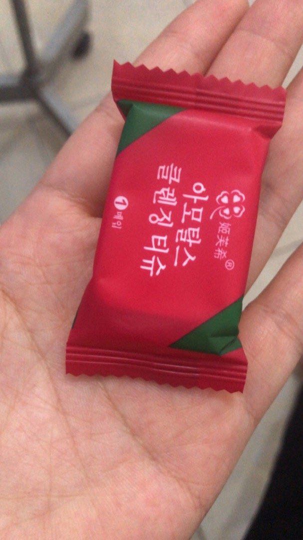 Chất lượng ok ,rất tiện lợi phù hợp mang đi du lịch hoặc đi ra ngoài. đóng gói cẩn thận , giao hàng nhanh