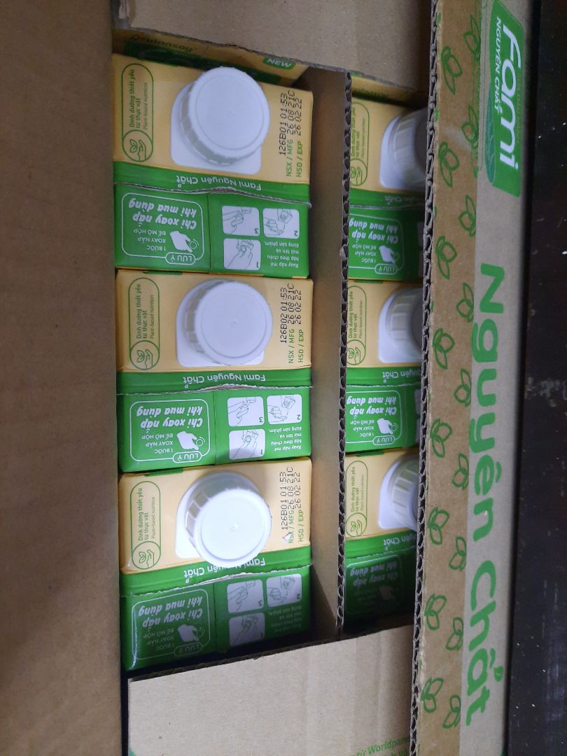 Ship nhanh như điện. 1 bịch 1 lít = 5 túi giấy 200ml mà có 15k 1 bịch thì quá rẻ. Nhà 2 người uống mỗi ngày 1 bình này quá hời. Sẽ mua tiếp lần tới 🥰