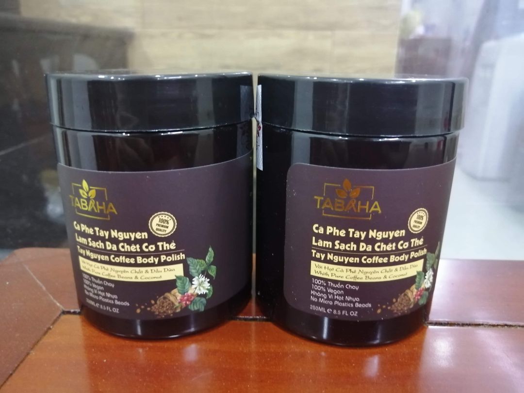 Đã mua sản phẩm này không biết bao nhiêu lần rồi. Rất thích mùi caphe của sản phẩm, tẩy tế bào chết mềm da. 
Giao hàng nhanh chóng tiện lợi. 
Sẽ mua lại thêm nhiều lần nữa