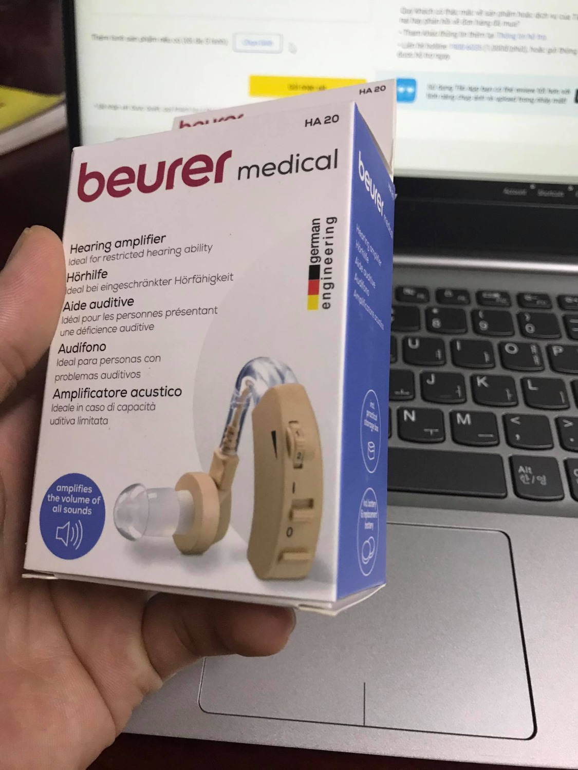 Mình mua về cho ông nội,  thử nhiều lần, ông lắc đầu: nghe rất kém. Mình đeo thử thấy rất khó nghe, âm thanh oang oang và đục, khuyech đại âm thanh rất kém, output âm thanh ra chất lượng thấp. Rất khó khăn để đoán được người đối diện đang nói gì. Cảm giác tự hỏi: thà mình đừng mua thì hơn :( . Không biết các khách hàng thực sự cảm thấy ra sao khi mua về dùng? @@ Mình mua về cho ông nội,  thử nhiều lần, ông lắc đầu: nghe rất kém. Mình đeo thử thấy rất khó nghe, âm thanh oang oang và đục, khuyech đại âm thanh rất kém, output âm thanh ra chất lượng thấp. Rất khó khăn để đoán được người đối diện đang nói gì. Cảm giác tự hỏi: thà mình đừng mua thì hơn :( . Không biết các khách hàng thực sự cảm thấy ra sao khi mua về dùng? @@