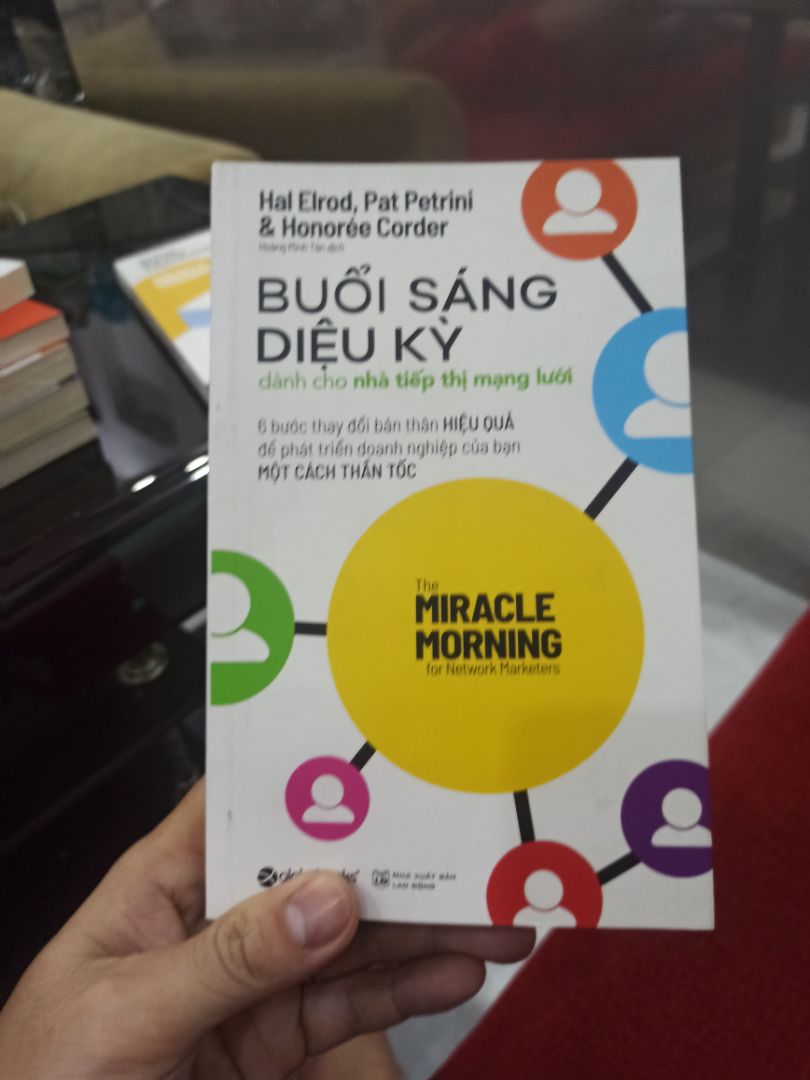 giao hàng nhanh sách bảo quản tốt. chưa đọc nên chưa đánh giá nội dung. đọc xong sẽ updated.