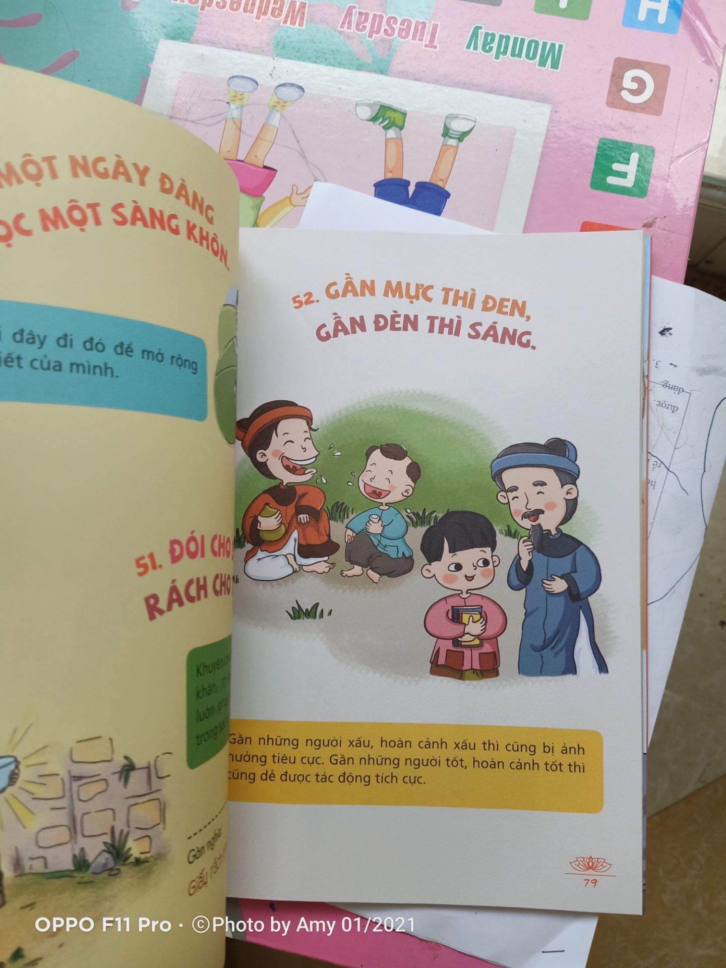 sách dễ thương, hình ảnh rất gần gũi, bé rất thích, vừa đọc còn vẽ theo hình nữa