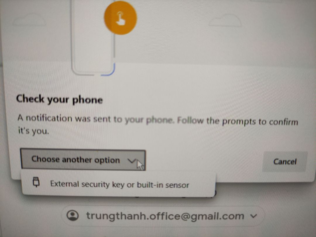 Dùng ok, nói thật thì khó mà đánh giá nhất là khi bản thân mình cũng vừa dùng vừa thử mò.

Khuyến cáo: một số app trên mobile có thể yêu cầu đăng nhập lại và khá là phiền phức đồng thời các Apps có thể chưa hỗ trợ xác thực qua khoá cứng dạng này nhé. USB key này chỉ phù hợp trên laptop (mình dùng làm backup key cho một khoá fido khác dùng nfc).

Nếu đang dùng xác thực qua google authentication hay Microsoft Authentication mà chưa cần bảo mật nhiều hơn thì chưa nên dùng cái này nhen.