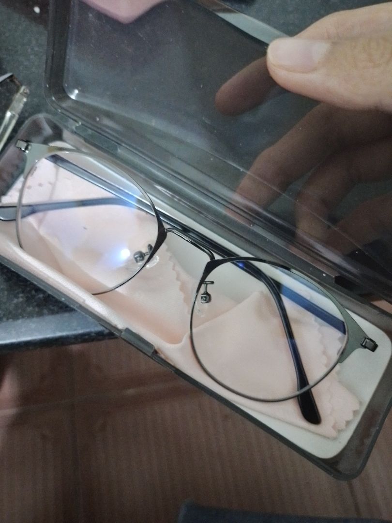 thất vọng, vì sp ko như mk nghĩ