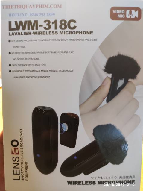 Mic thu âm bé, kẹp ở cổ áo là thu bé tí ti, chỉ có cầm lên tay đưa sát miệng mới thu được tiếng. Đã gửi bảo hành ở shop nhưng không được khắc phục.