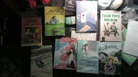 Nhanh bất ngờ luôn.vừa đặt hôm qua mà hôm nay đã có hàng.mà shiper giao hàng quá nhiệt tình.trời bão to vẫn giao sớm cho khách