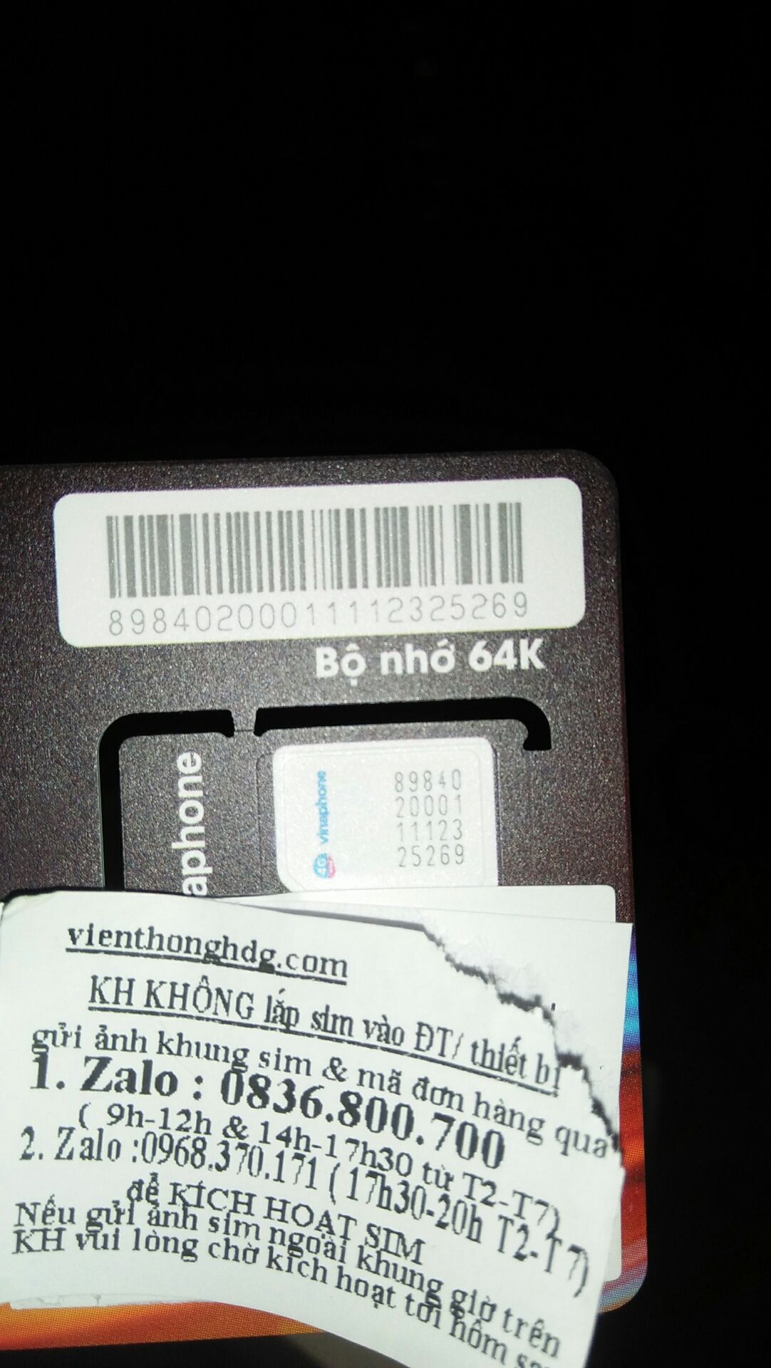 từ đầu vừa mua về lắp vào điện thoại k thấy có sóng và shop k dán số sim mình bắt đầu thấy hoang mang và sợ là bị *** đảo. nhưng sau khi làm theo hướng dẫn thì đã có mạng 4g ổn định, mình kích hoạt vào ngày 24/10/2020 khi mình kiểm tra thì nó bảo hạn đến 27/10/2021 ad giải thích cho mình vs ạ có đủ 360 ngày k vậy. khi mình gọi tổng đài thì họ bảo là đủ 360 ngày. tóm lại sim tốt shop uy tín mà lại rẻ nữa cảm ơn shop rất nhiều mong nhiều khách biết đến shop này!!!!