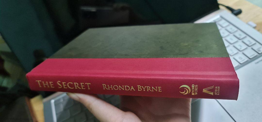 Sách đẹp, mới không tì vết, giao nhanh, nói chung là ưng ý. Tải lên một số hình ảnh cho các bạn tham khảo.