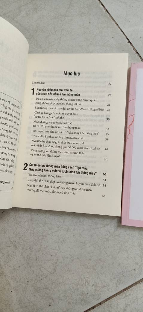 Giao hàng ổn, sách đóng gói cũng dc. Chất lượng sách như trong nhà sách, giá chênh lệch không nhiều. Về nội dung rất hữu ích, moi người nên tham khảo.