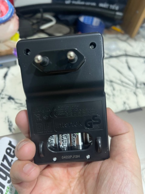 Chất lượng pin tốt, trước mình dùng pin khác cho khoá cửa smart, thao tác thấy ko nhạy, đổi sang pin này bấm cảm ứng rất nhạy. Thời lượng oin mới dùng nên ko đánh giá được