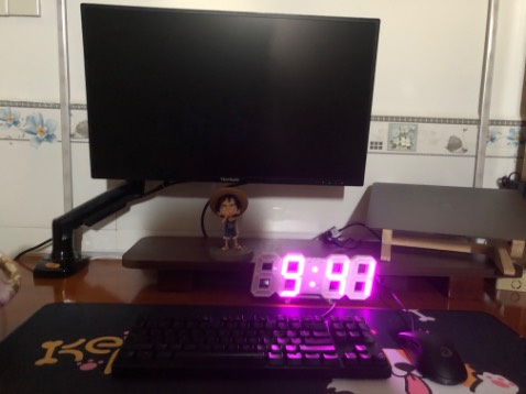 Arm rất chắc chắn, dễ lắp ráp và set up góc làm việc. Bàn làm việc của mình gọn gàng đi rất nhiều từ khi mua sản phẩm này, thậm chí còn có thể di chuyển màn hình theo ý muốn, nâng lên hạ xuống tiện lợi. Mình rất hài lòng và ưng ý khi sản phẩm đem lại giá trị hơn cả giá tiền bỏ ra. K thể k vote cho shop 5 sao.