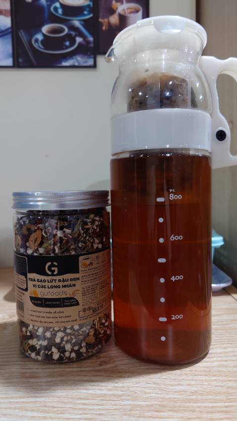 Trà thơm dịu mùi gạo, ngọt nhẹ rất dễ uống. Mới dùng nên chưa chắc chắn về tác dụng nhưng giúp mình uống được nhiều nước hơn.