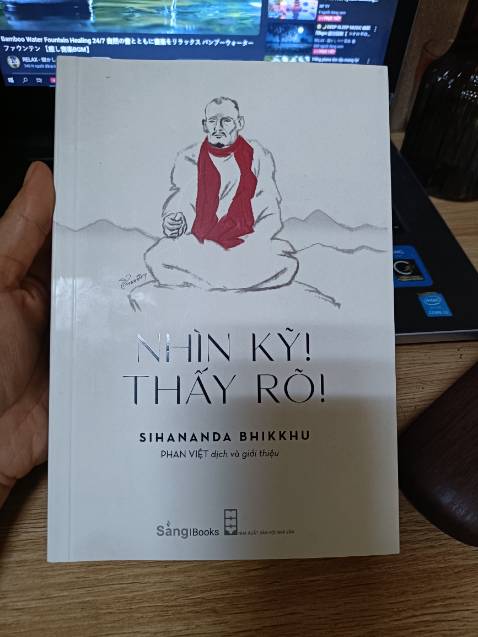 Sách hay
Sách là cuốn tự chuyện về cuộc đời 1 vị sư tu tập tinh tấn, giữa núi rừng Thái đầy dũng mãnh và từ bi.
