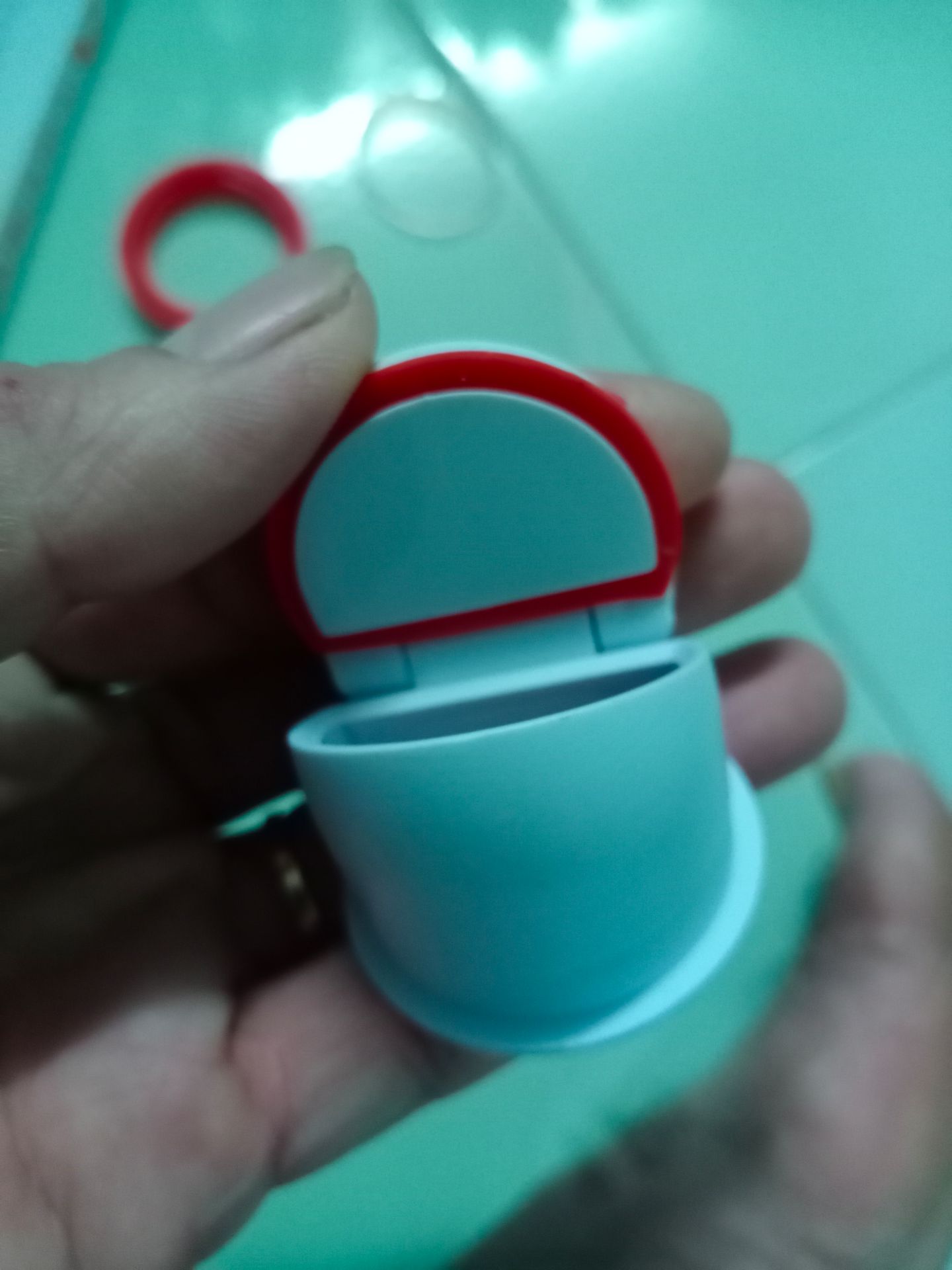 sp đẹp ,  chắc chắn có ron cao su ,  chờ *** xem chống trào ngược có hiệu quả không