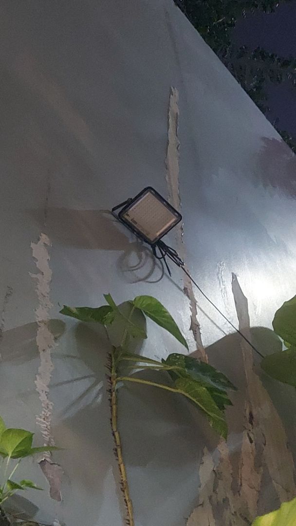 Đèn tốt time gian lưu pin lâu