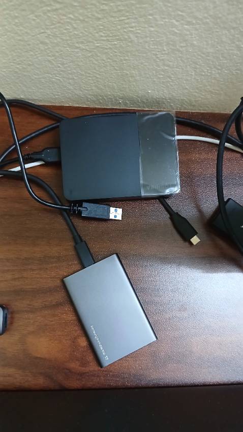 Mình mua về để back up dữ liệu cũ nên hdd là ổn. Tốc độ nhanh hơn 1 số Hdd mình từng dùng. Giao hàng nhanh, đóng gói cẩn thận