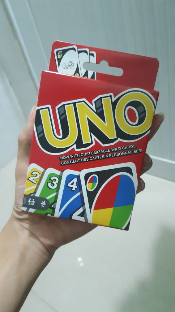 Bài real, chính hãng, không bị df, nói về mảng đóng gói thì Fahasa đóng gói khá là kĩ, có miếng xốp chống sốc, nói chung là okeeee. Lúc em mua thì đang có chương trình giảm giá 50% nên giá rất hời, nếu giờ còn giảm thì mọi người nên mua. Bài này chơi chung với gia đình, bạn bè thì phải nói là hết xảy kkk.