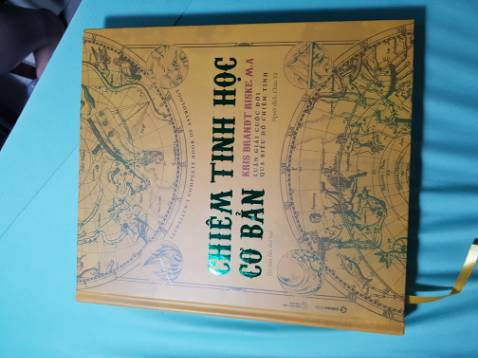 Sách dày, Tiki giao hàng rất nhanh mới đặt hôm qua hôm nay có rồi, nội dung bên trong thích hợp những bạn bắt đầu chập chững tìm hiểu chiêm tinh