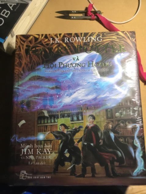 Mua ngay lúc sale giá ưu đãi rất thích lại còn dc tặng thêm cuốn sách nữa 
10đ ko có nhưng 
Đóng gói kỹ, mới đặt lúc sáng chiều đã giao hàng , shipper thân thiện .
Mọi thứ rất tuyệt vời ko có gì để trừ điểm