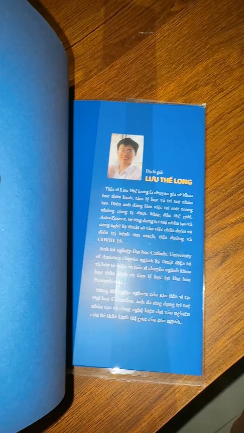 Chưa đọc sách nào của tác giả này nhưng nếu hay sẽ tiếp tục ủng hộ.