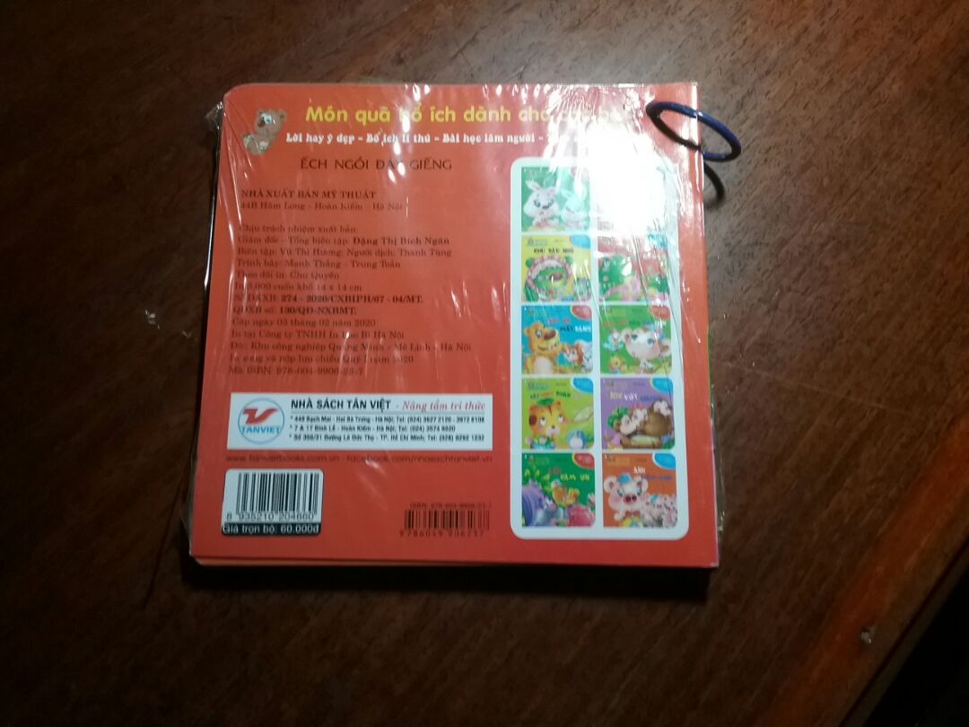 Về đơn vị bán và giao hàng : Tiki giao nhanh trở tay không kịp ! trưa t6 đặt, sáng 7 hàng về đến nhà 
Về sản phẩm : nguyên seal, những quyển truyện ngắn đan xen với nhiều bài học đơn giản đa dạng về khía cạnh đạo đức