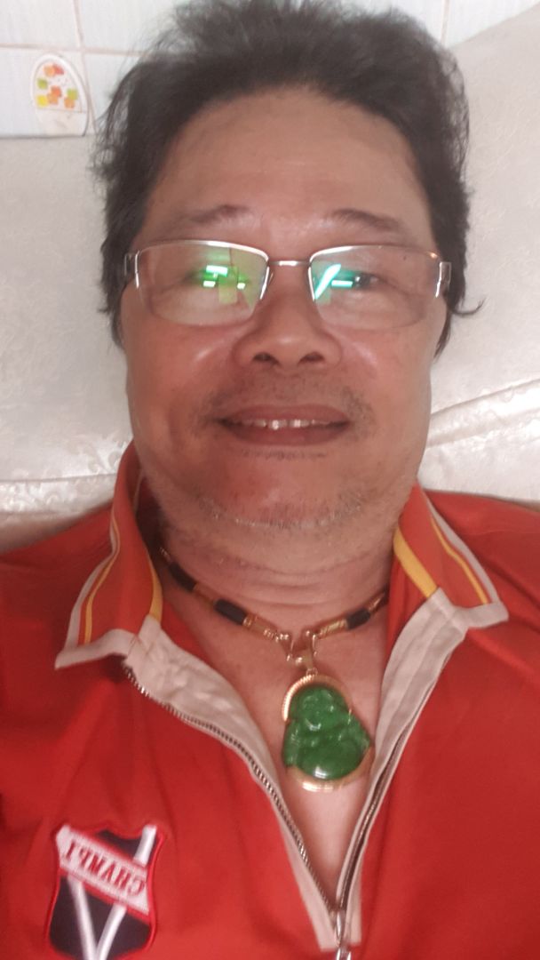 VỪA XÀI ĐƯỢC 2 THỨ + TẠ TAY. VỪA XÀI ĐƯỢC 2 THỨ + TẠ TAY.