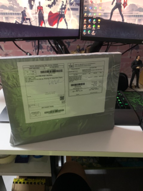 Hàng đóng gói kĩ, chắc chắn, giao hàng nhanh
Mình đặt hàng nhầm shop vẫn hỗ trợ đổi lại hàng khác cho mình, uy tính và nhanh.
Hàng đẹp y trong hình, chất lượng cái ghế vì nó không phải bàn.