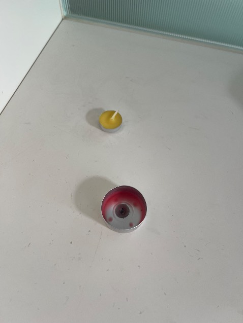 Hàng ko đúng như quảng cáo, hình thức quá nhỏ, như đầu ngón tay, đốt lên ko nhìn thấy lửa… rất tệ. Giá cao hơn giá thị trường gấp 4 lần 😂😂😂😂😂