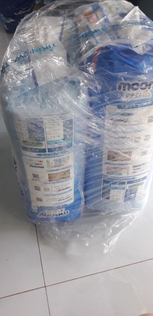 tiki giao hàng nhanh, đóng gói cẩn thận, mua của tiki trading nên cũng yên tâm hơn, chưa sử dụng nên chưa biết chất lượng như thế nào tiki giao hàng nhanh, đóng gói cẩn thận, mua của tiki trading nên cũng yên tâm hơn, chưa sử dụng nên chưa biết chất lượng như thế nào